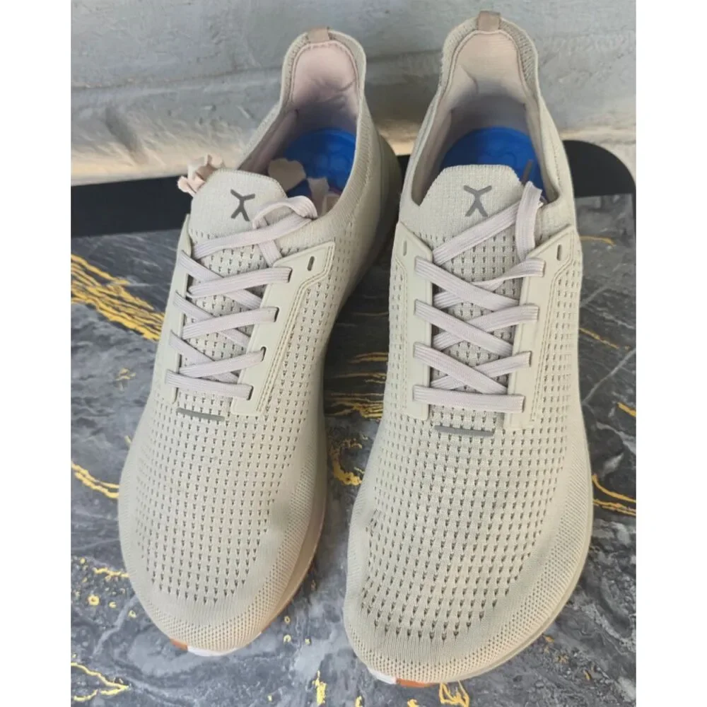 Flux Footwear Adapt Runner Barefoot Shoes Sand Men 10.5 Women 12 NWOT